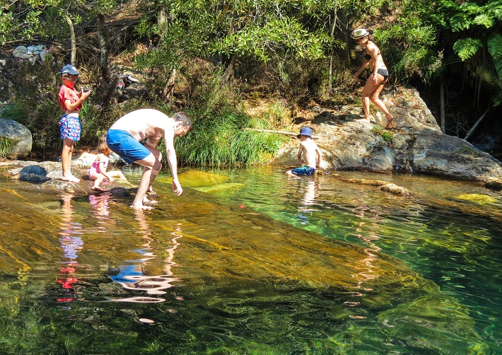Hiking in Geres National Park - lagoons & wildlife 